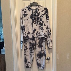 Savvi Kaylee Midi Top & Jogger Set Black and White Tie-Dye